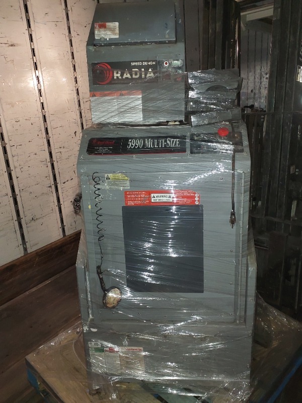 https://ct-prod-container-files.controltower.tech/prod/containers/2024/12/Ct-phxaz-000050441/302c7269-8ae1-4415-8e98-386ae1cc396f/20241223_073823.jpg