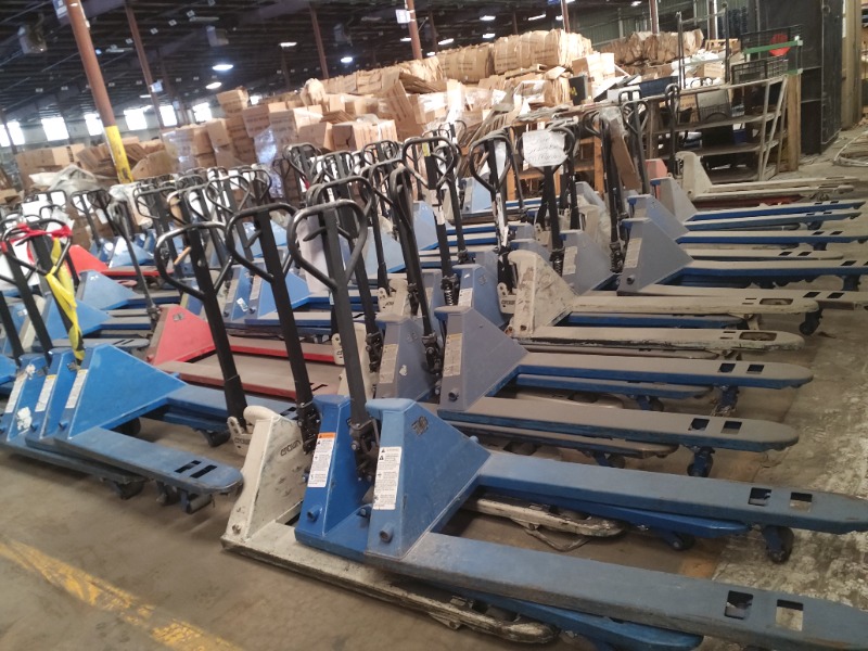 Manual Pallet Jacks - Shipment # 319103