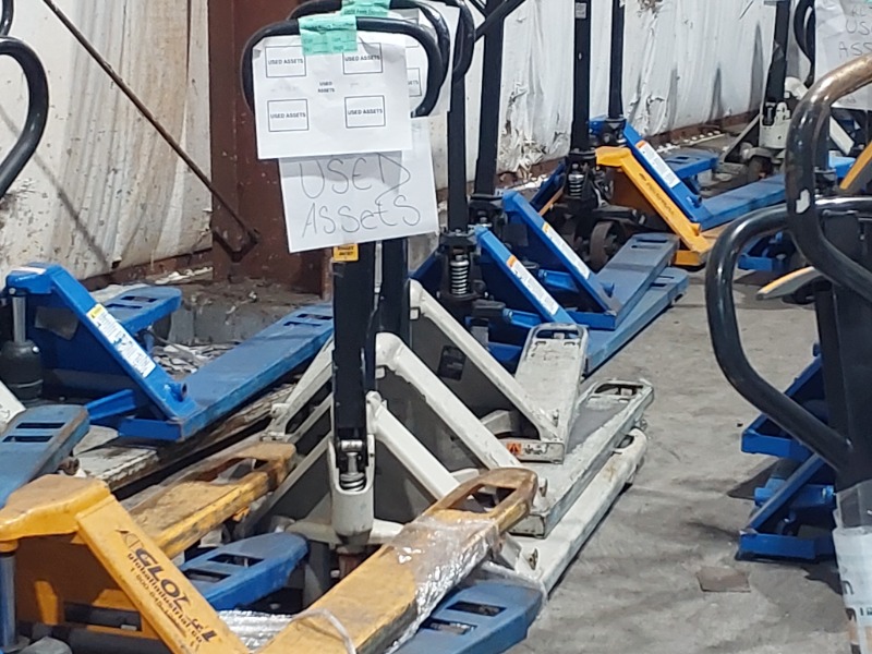 Manual Pallet Jacks - Shipment # 350932