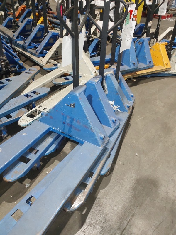 https://ct-prod-container-files.controltower.tech/prod/containers/2025/05/CT-146-000049355/3cae0976-8f32-49d0-a38a-873ffa3fee08/17485309438384489503937100564581.jpg
