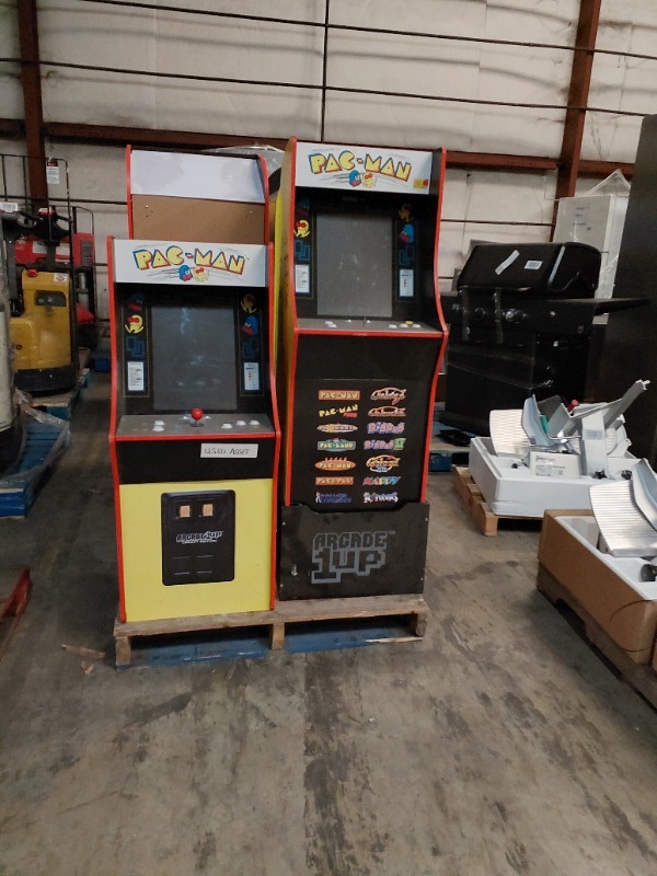 Store Fixtures - Shipment # 352518