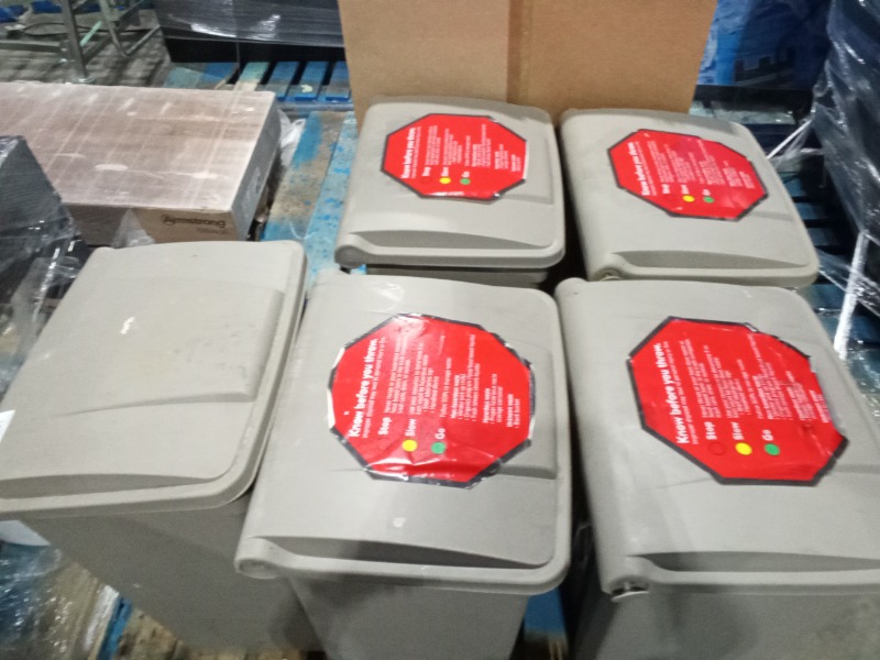 https://ct-prod-container-files.controltower.tech/prod/containers/2025/06/CT-244-000031484/9a97be71-21ea-48fd-b6fd-1135e75ebd31/17490666229273518493089431529359.jpg