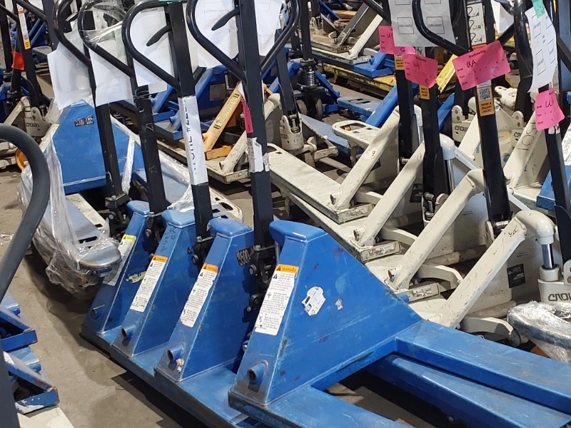 Manual Pallet Jacks - Shipment # 371485