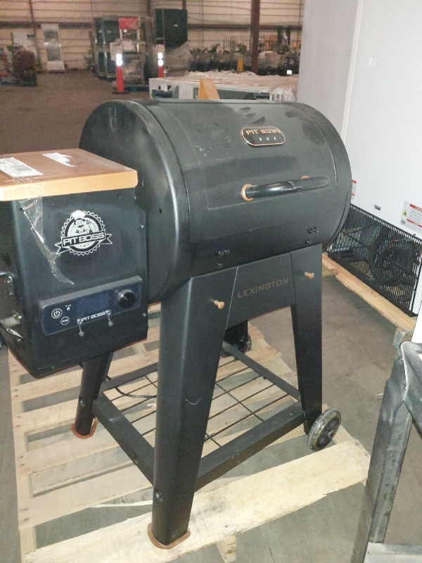 Store Fixtures - Shipment # 365280