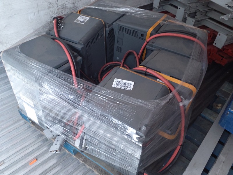 https://ct-prod-container-files.controltower.tech/prod/containers/2025/07/Ct-phxaz-000084424/51c93c3b-9871-4065-8dbb-122ae1f5a9cd/17531980967043436213349385058144.jpg