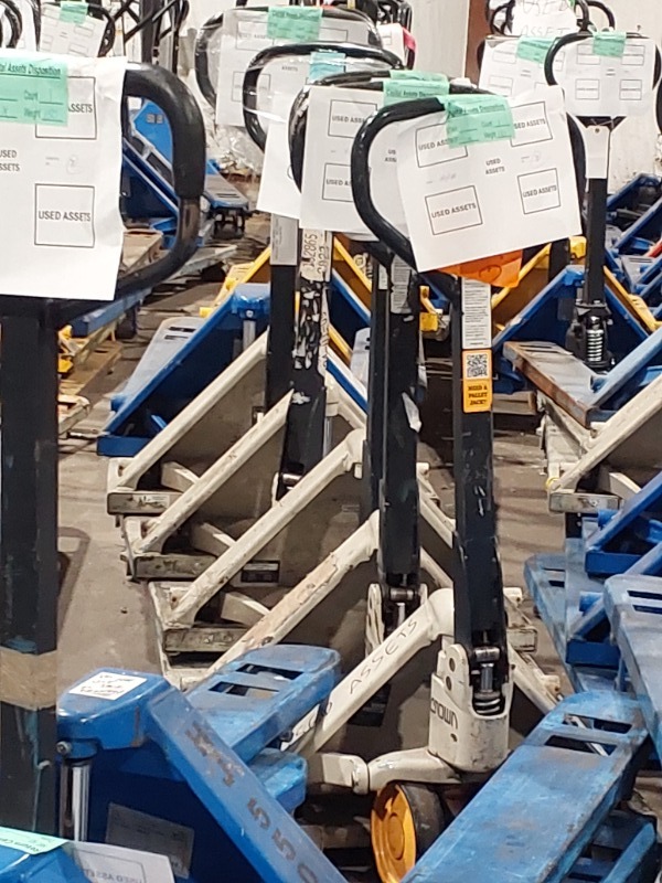 Manual Pallet Jacks - Shipment # 378913