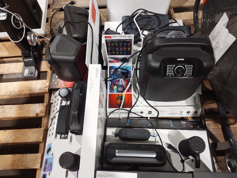 https://ct-prod-container-files.controltower.tech/prod/containers/2025/08/CT-146-000064144/23aa651e-73fc-43ad-854d-3664c564c598/17563044225544908378582989205449.jpg
