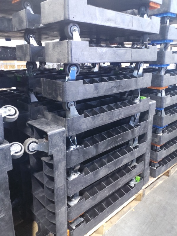 https://ct-prod-container-files.controltower.tech/prod/containers/2025/09/CT-236-000072372/ff4db4bc-1736-40fe-a0c7-176a3f106548/175769082509360534217915224250.jpg