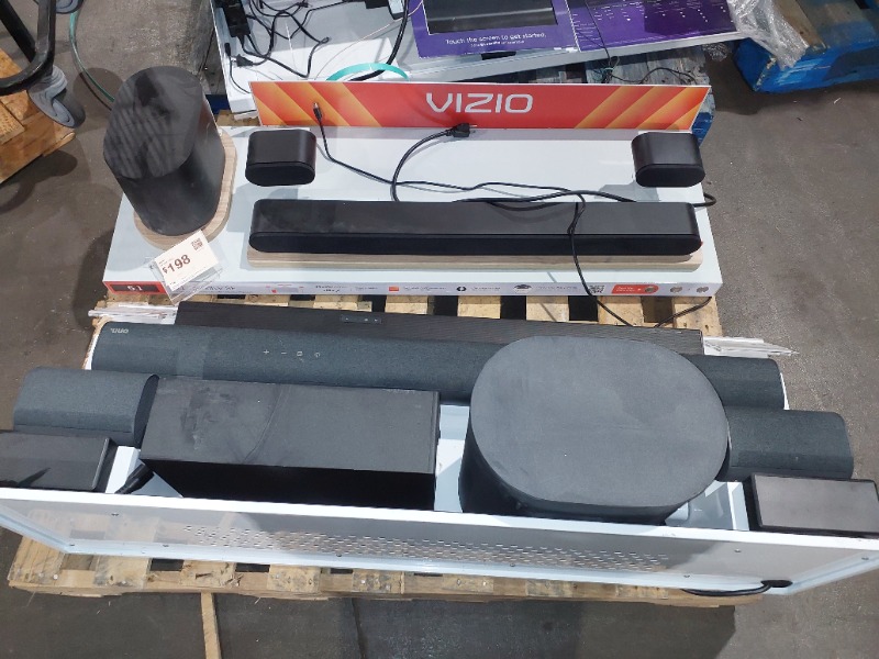 Store fixtures 10/31