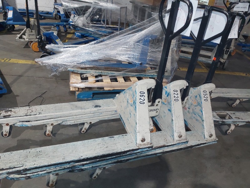 manual pallet  jacks 2/26