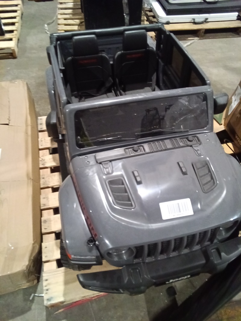 Store Fixtures - Shipment # 426383