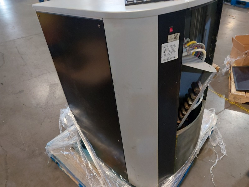 https://ct-prod-container-files.controltower.tech/prod/containers/2026/04/Ct-phxaz-000093547/eb0ae359-e8d0-4c04-8849-43bf146162ab/17755030244065872158917617742861.jpg