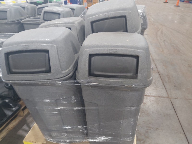 https://ct-prod-container-files.controltower.tech/prod/containers/2026/05/CT-242-000100935/527dd363-b64e-4b98-bdab-8258e4e726fb/17799008221026059011710866452318.jpg